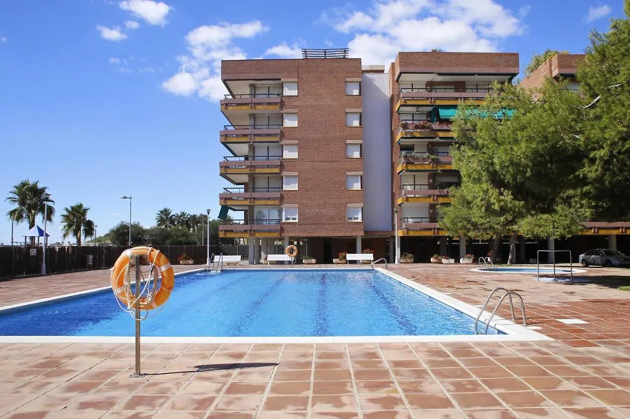 Apartment At041 Els Pins, Primera Linea De La Playa, Con Piscina Torredembarra Spain